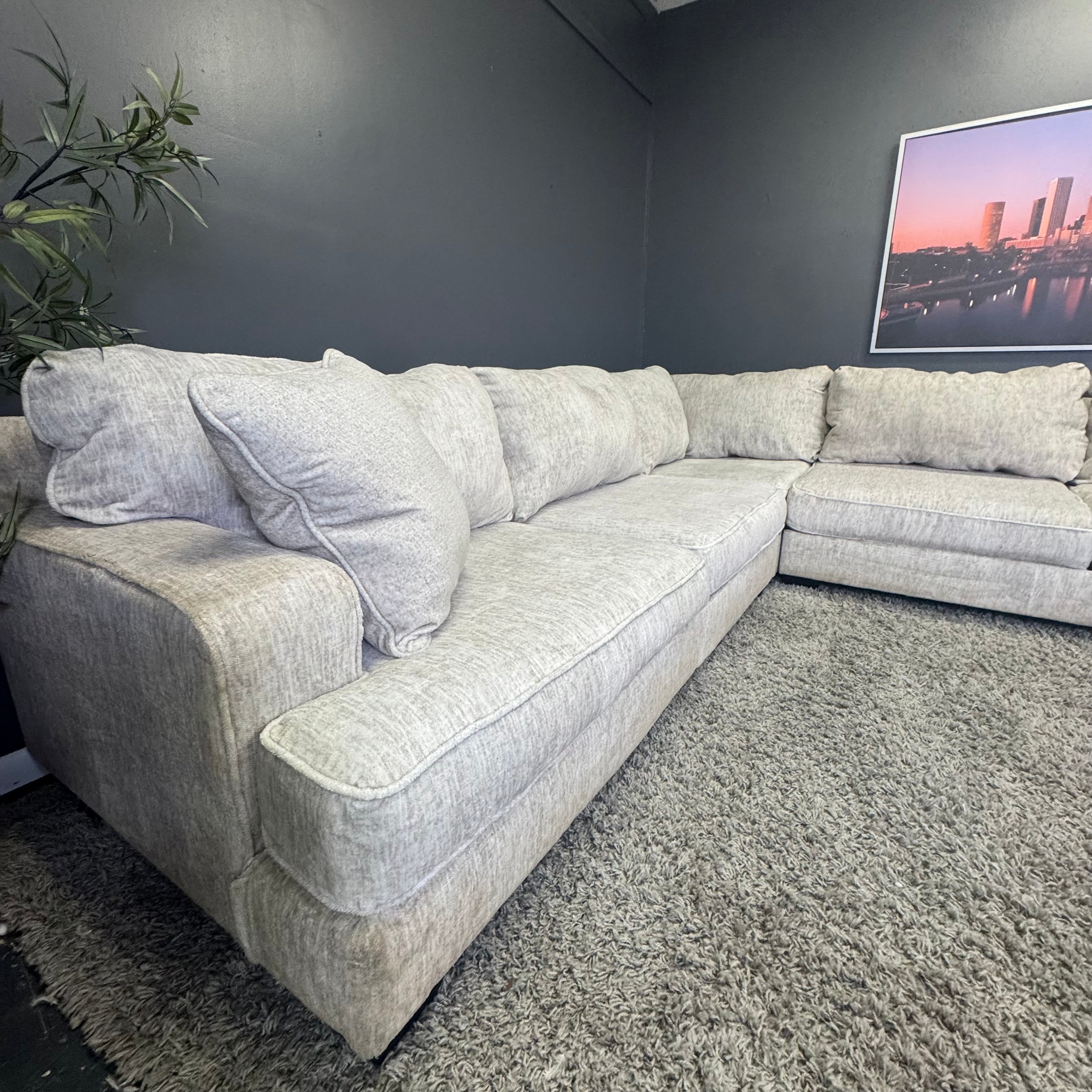 Ashley Furniture- Rawcliffe