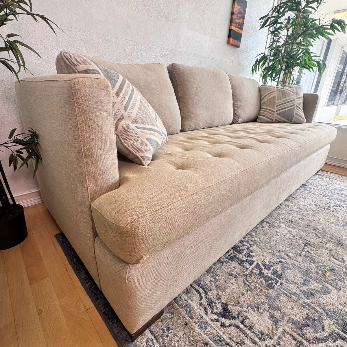 Clive Daniel Luxury 91” sofa