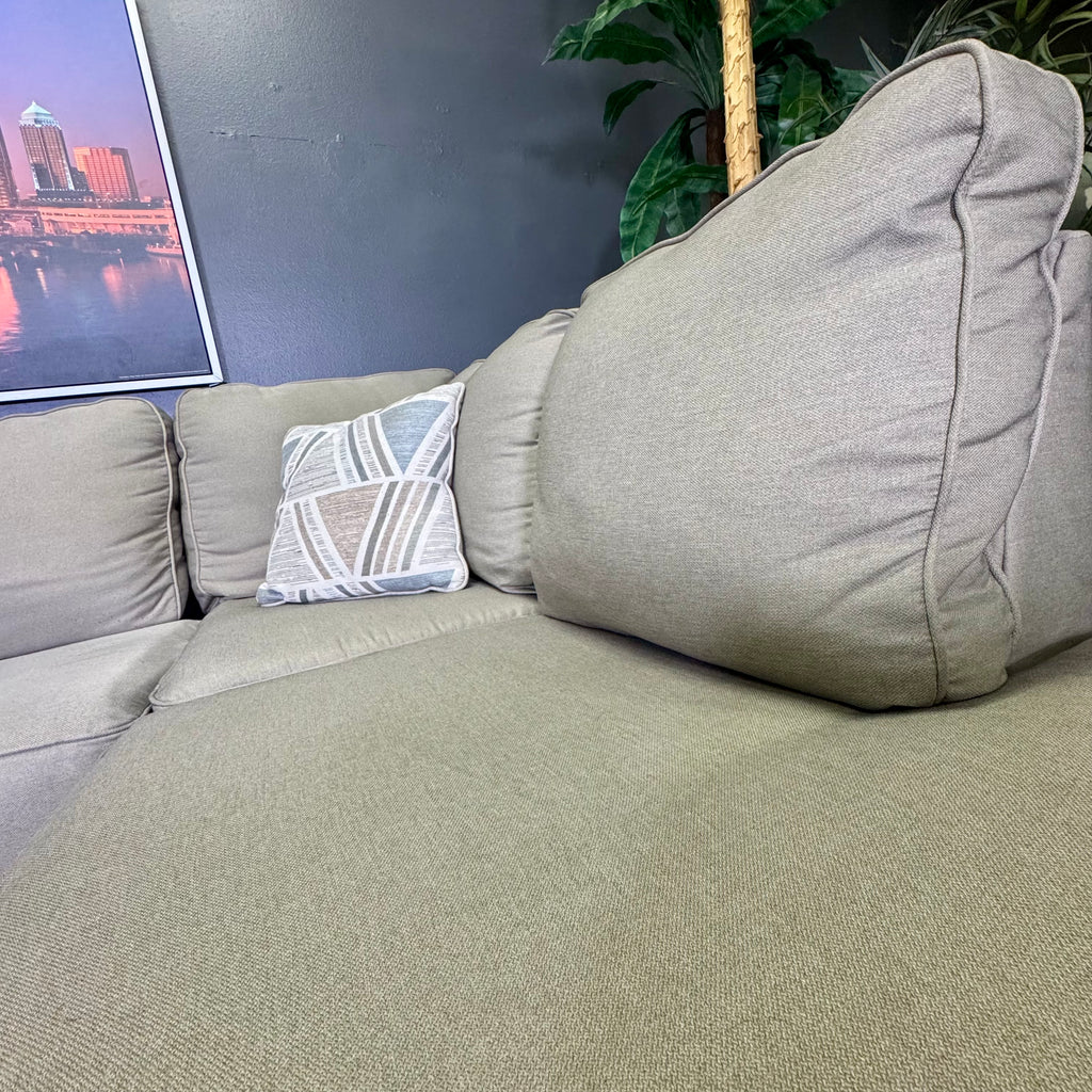 Ashley Furniture- Calicho