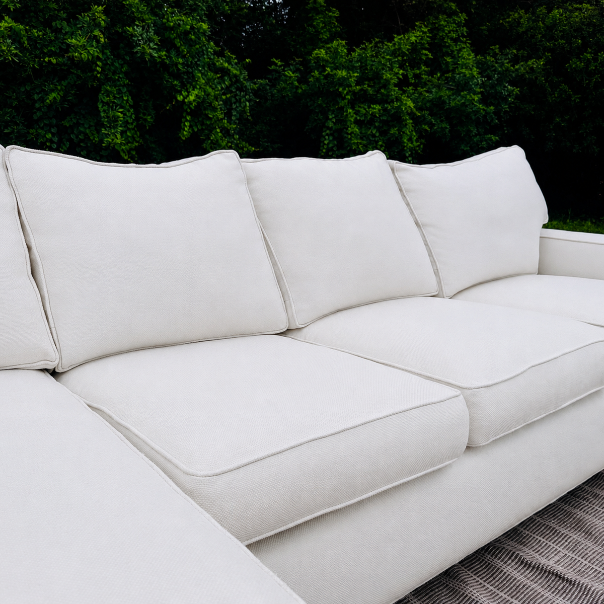 White Drexel Heritage L Shape Sectional