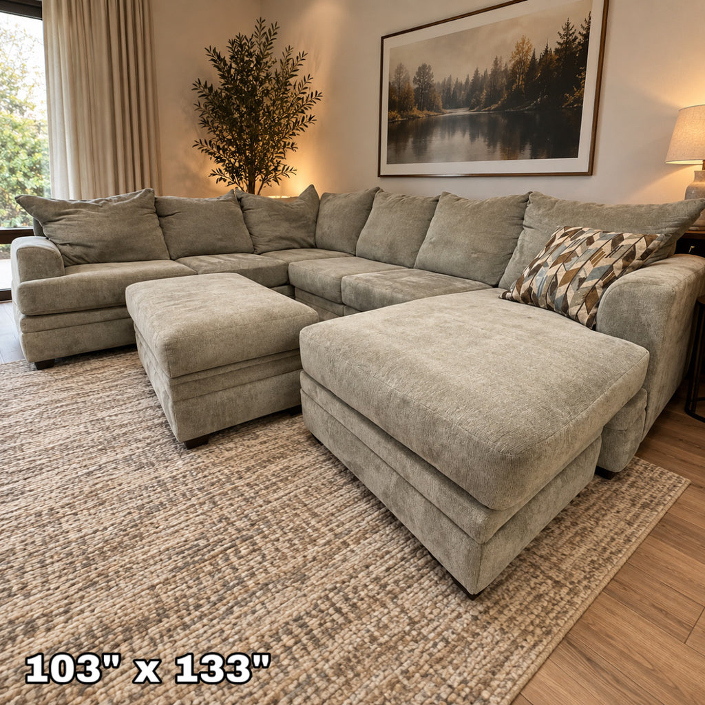 Large Sectional Chaise w/ Storage Ottoman