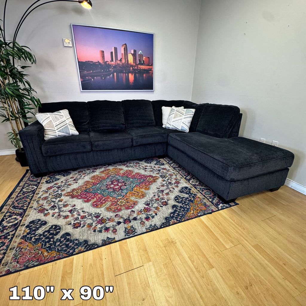 Ashley Furniture- Altari