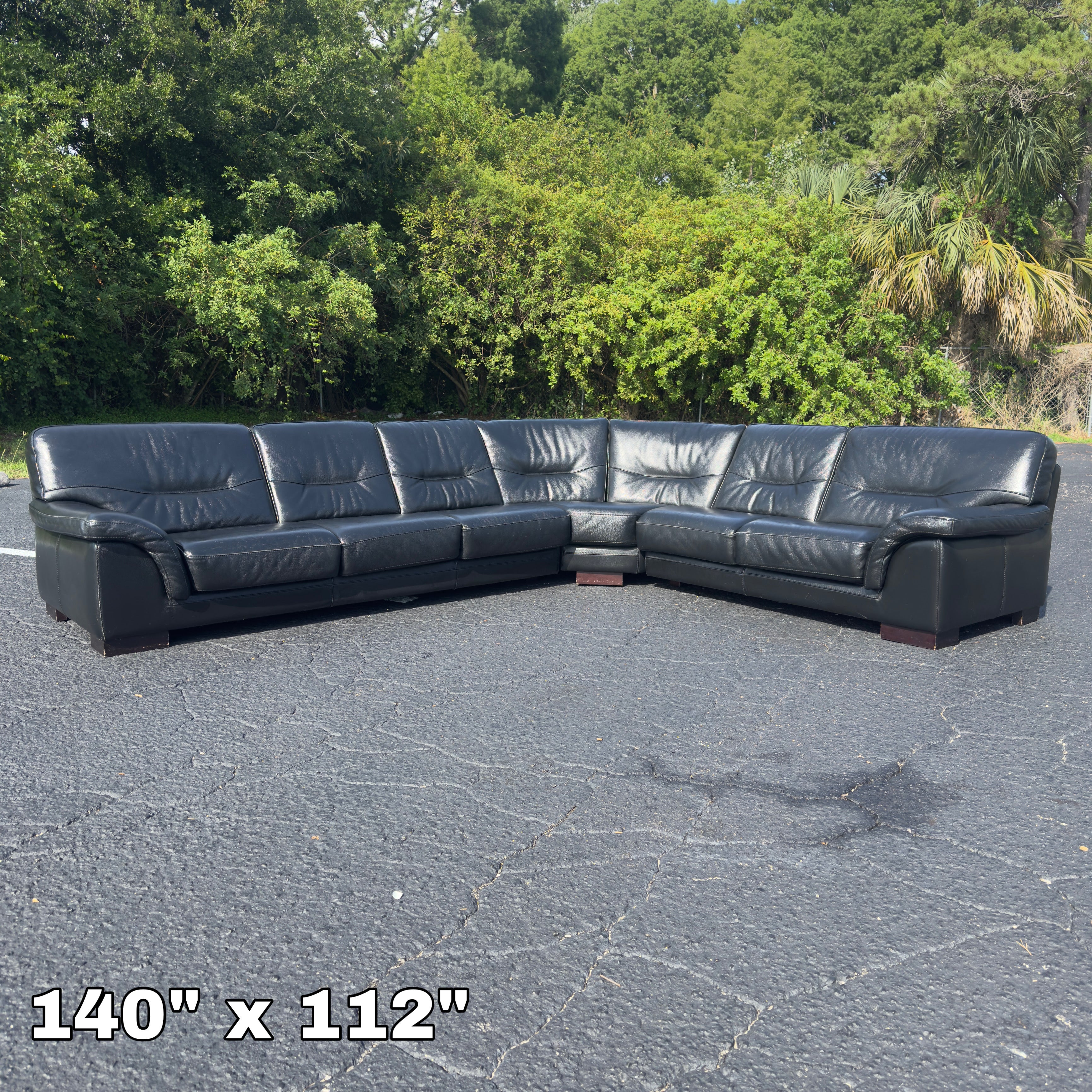 Casa Novalia - Italian Black Leather Sectional