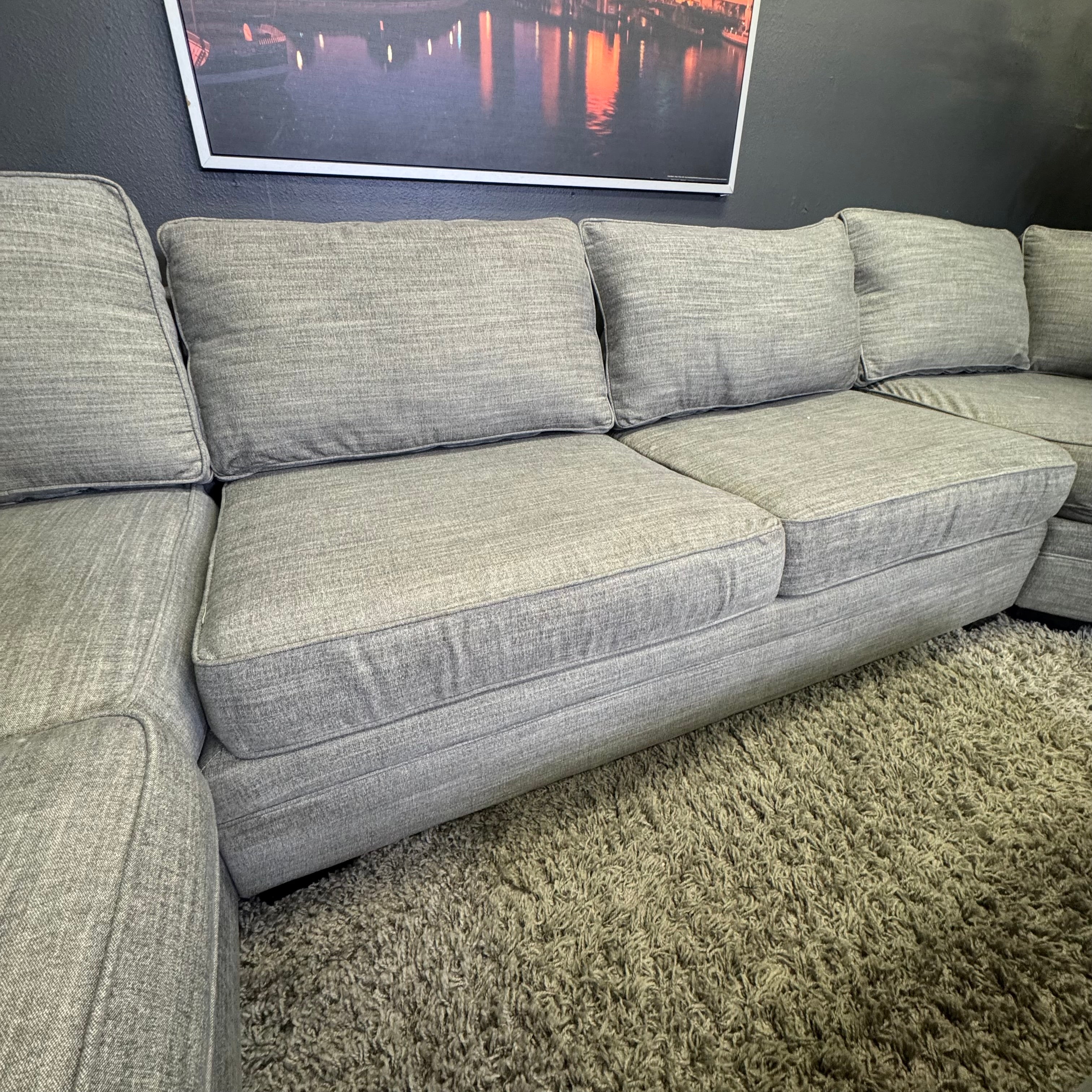 Havertys - Emerson Sectional