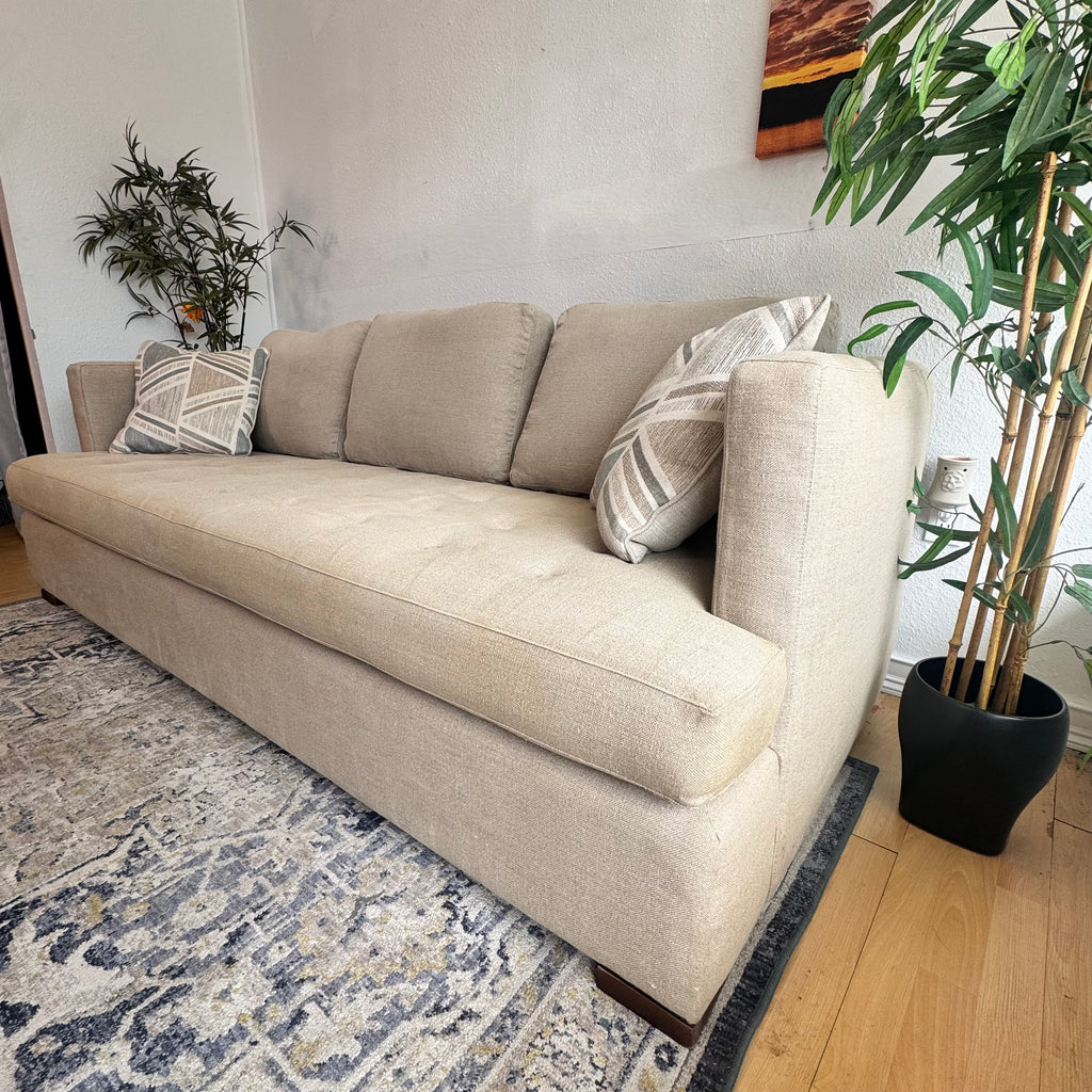 Clive Daniel Luxury 91” sofa