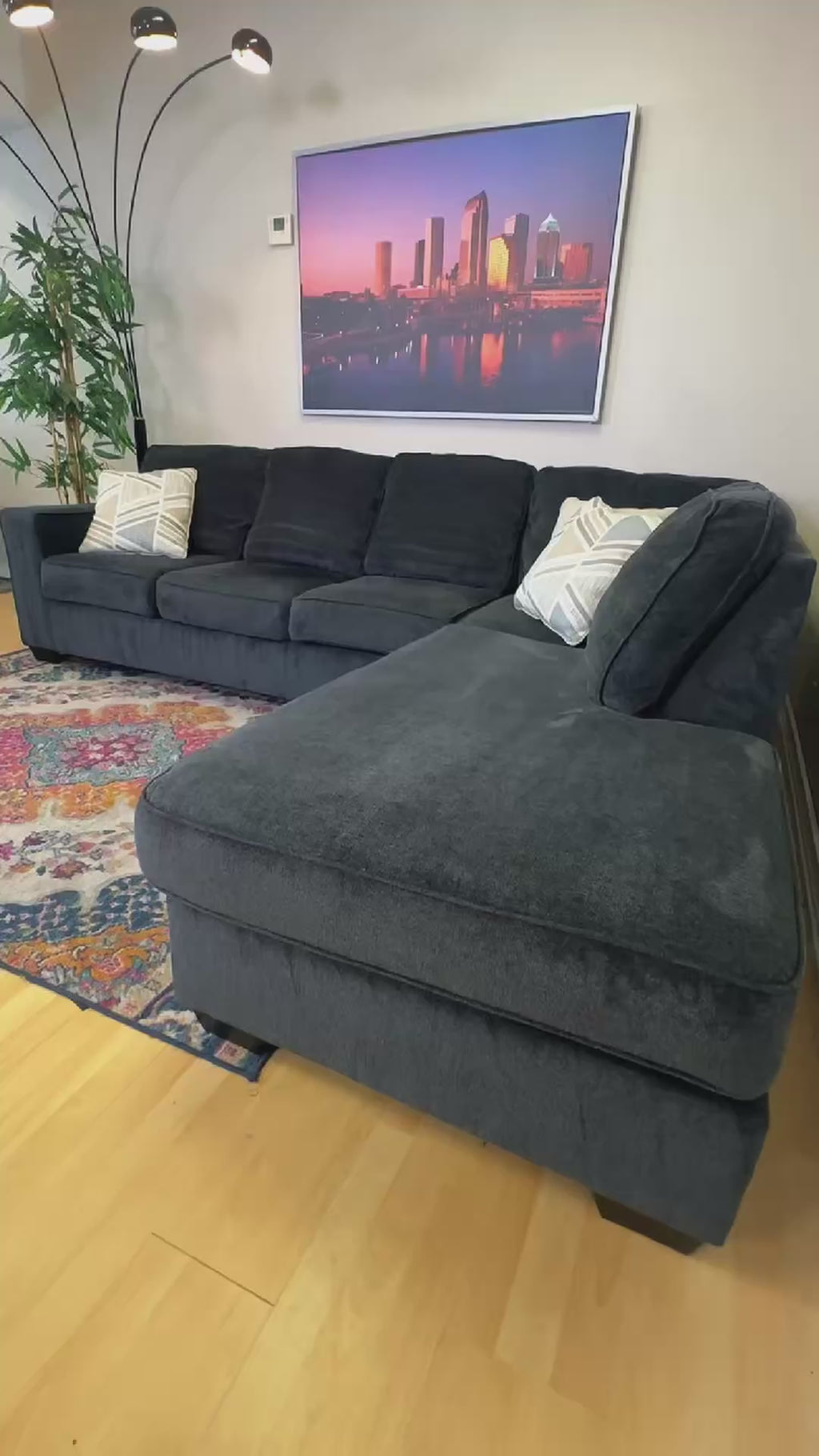 Ashley Furniture- Altari